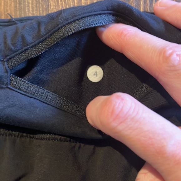 Lululemon shorts - Picture 3 of 4